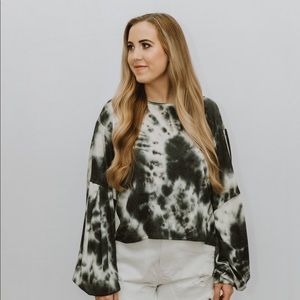 Blue tie dye long sleeve top